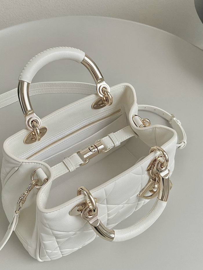 Dior Lady Handbag White D7501