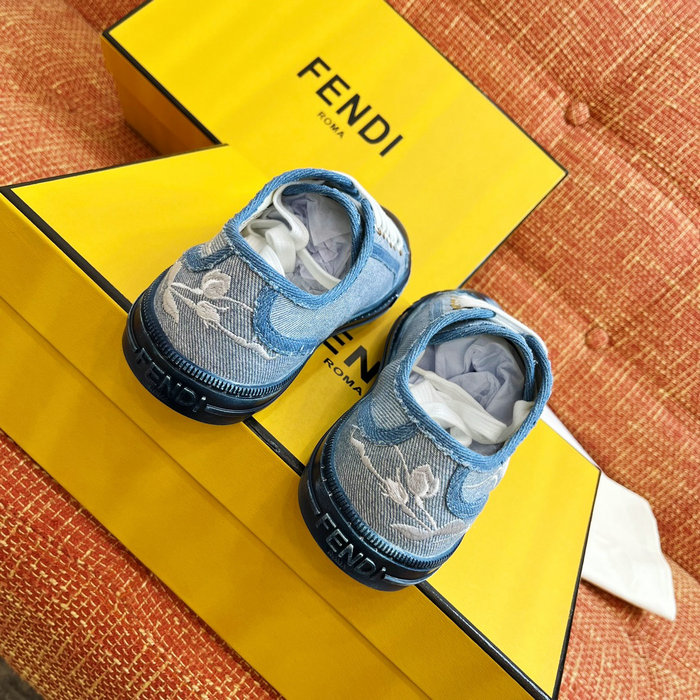 FENDI Logo Rose Denim Sneakers FS03151