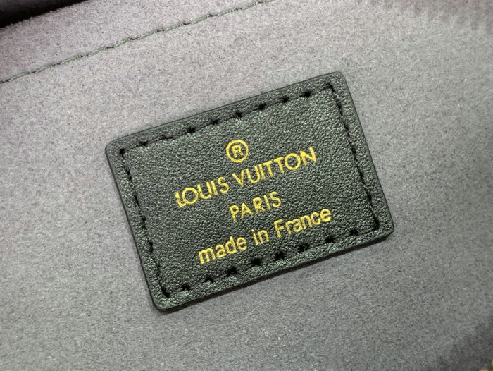 Louis Vuitton Speedy Bandouliere 20 M22595