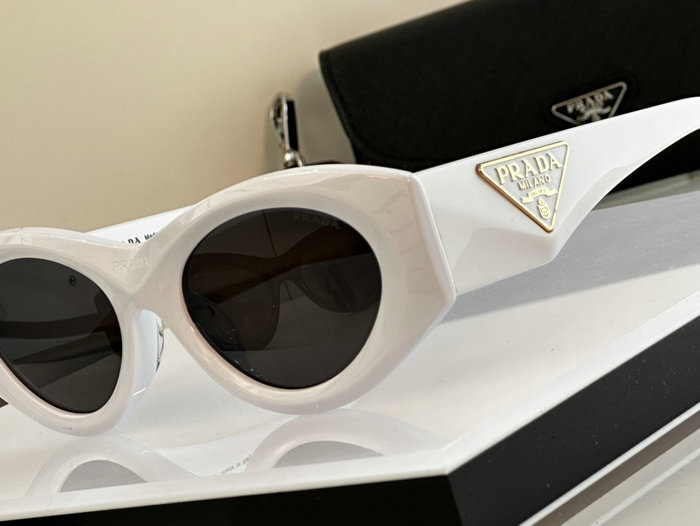 Prada Sunglasses SSPR20