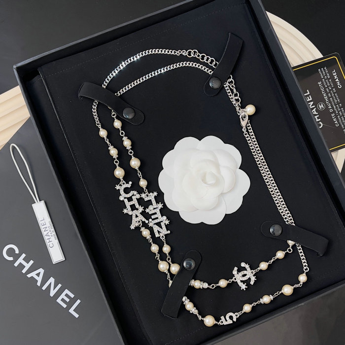 Chanel Necklace CN025