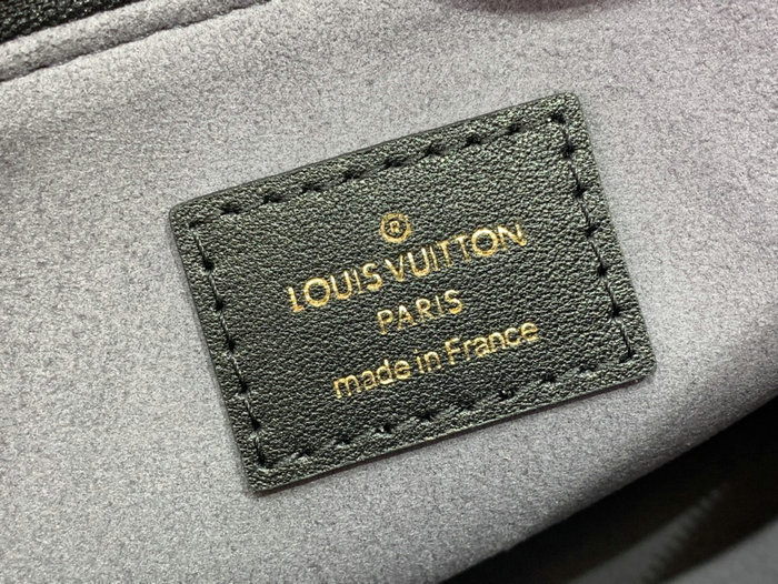 Louis Vuitton Lexington Pouch Black M82232