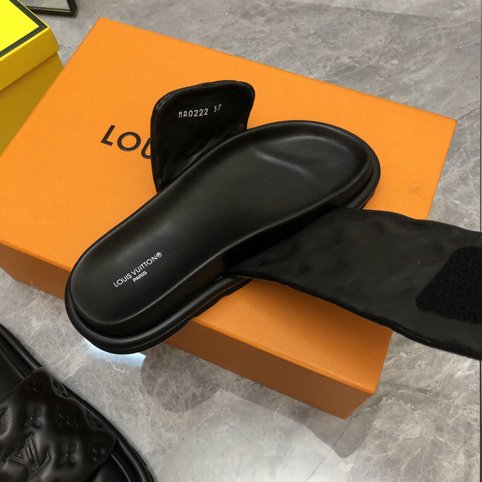 Louis Vuitton Slippers LS03241