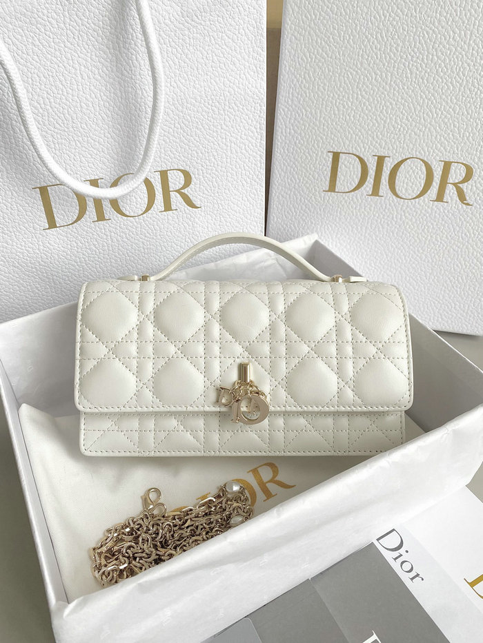 Mini Miss Dior Bag White D3370