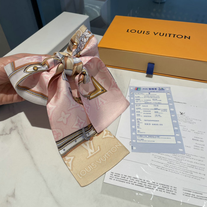 Louis Vuitton Bandeau LB06