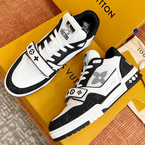 Louis Vuitton Sneakers LS04065