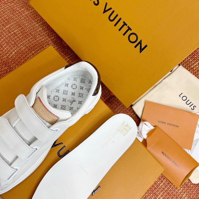 Louis Vuitton Sneakers LS04100