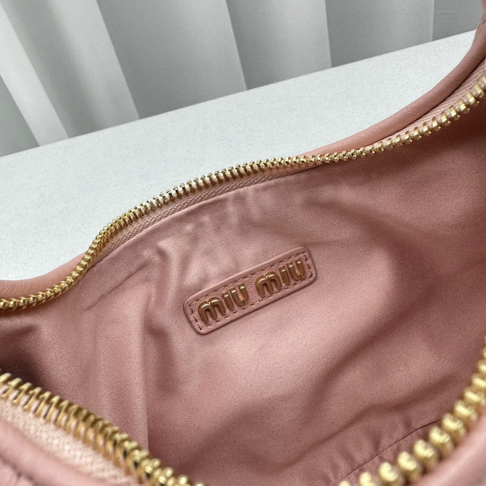 Miu Miu Wander Hobo Bag Pink M5518