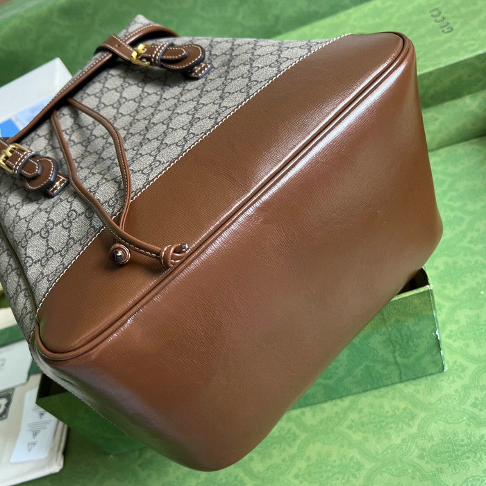 Gucci Medium backpack with Interlocking G Brown 696013