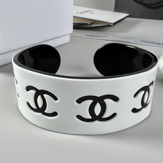 Chanel Bracelet JCB061403