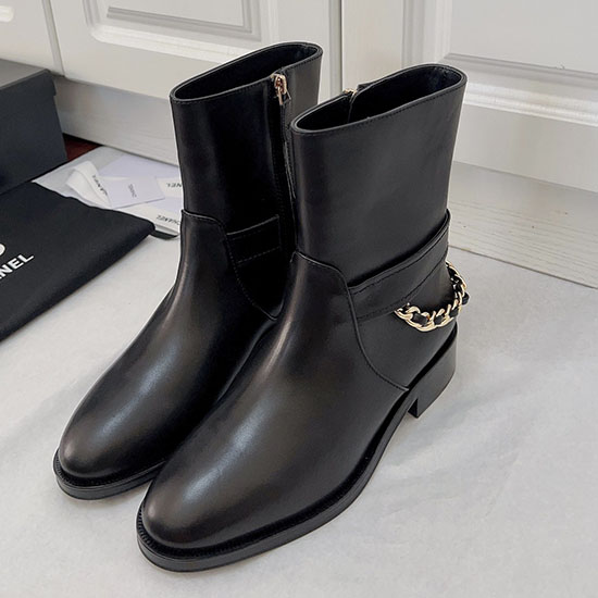 Chanel Leather Boots SDC092401
