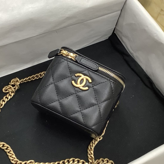 Chanel Mini Vanity Case AP3300