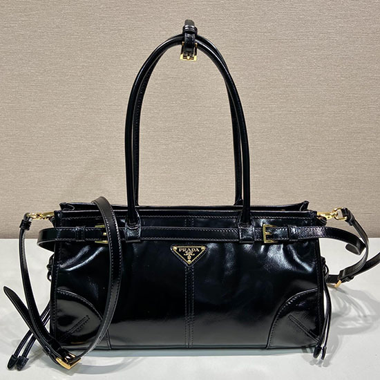 Prada Medium leather handbag 1BA426