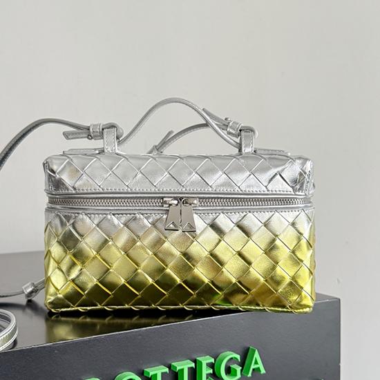 Bottega Veneta Bang Bang Vanity Case Silver Yellow B789109  Bottega Veneta Bang Bang Vanity Case Silver Yellow B789109
