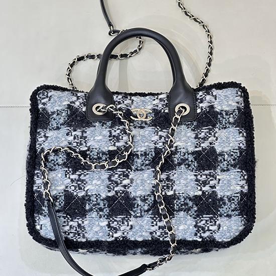 Chanel Tweed Small Tote Black AS5688 Chanel Tweed Small Tote Black AS5688