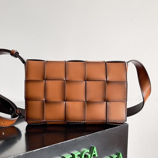 Bottega Veneta Cassette Brown 708768 Bottega Veneta Cassette Brown 708768