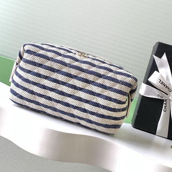 Chanel Zipped Case Blue AP4990 Chanel Zipped Case Blue AP4990