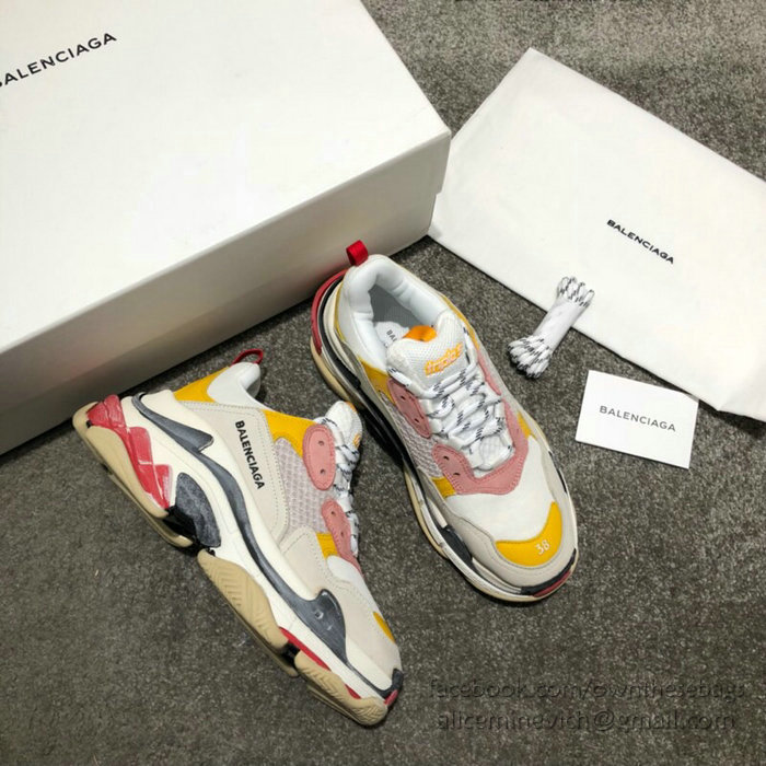 Balenciaga Triple S Sneakers B811061F