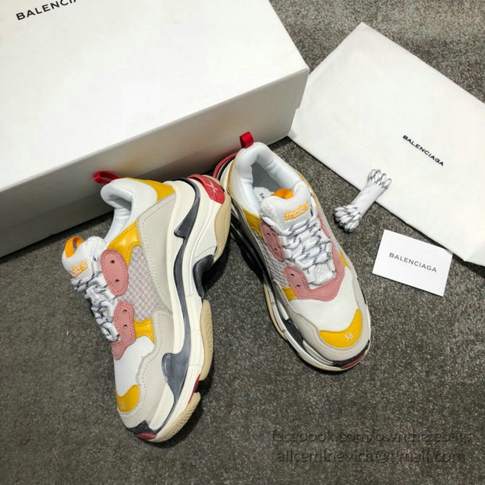 Balenciaga Triple S Sneakers B811061F