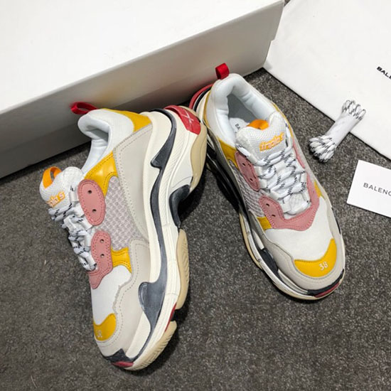 Balenciaga Triple S Sneakers B811061F