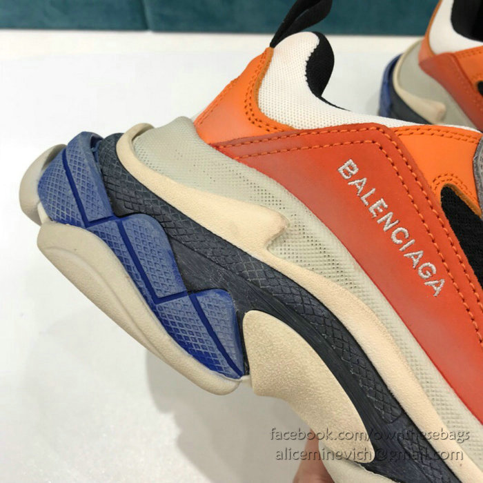 Balenciaga Triple S Sneakers B811061M