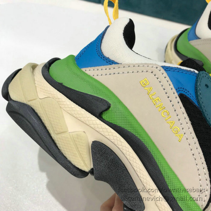 Balenciaga Triple S Sneakers B811062B