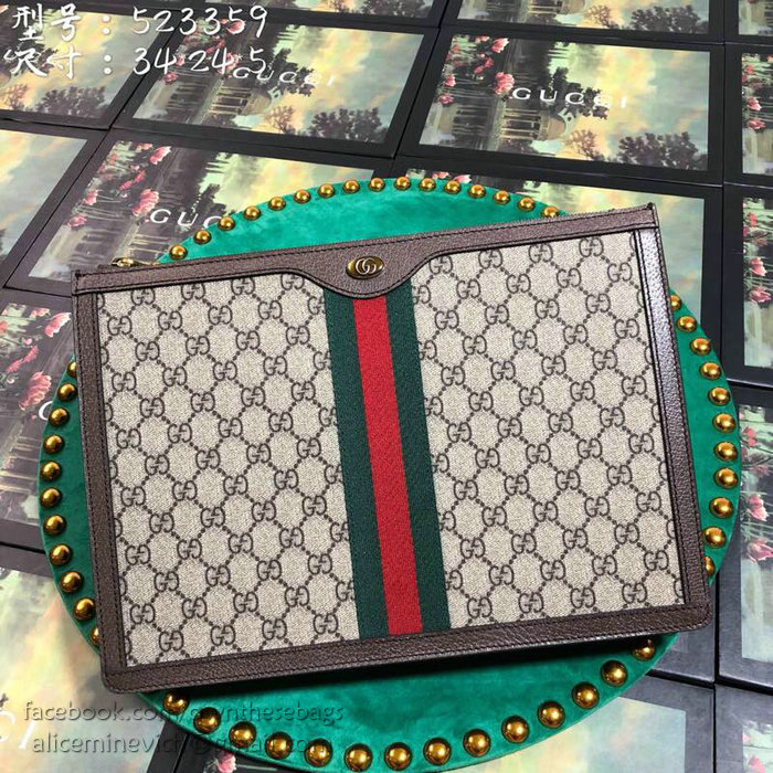 Gucci GG Supreme Portfolio 523359