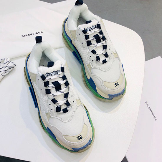 Balenciaga Triple S Sneakers B811061N