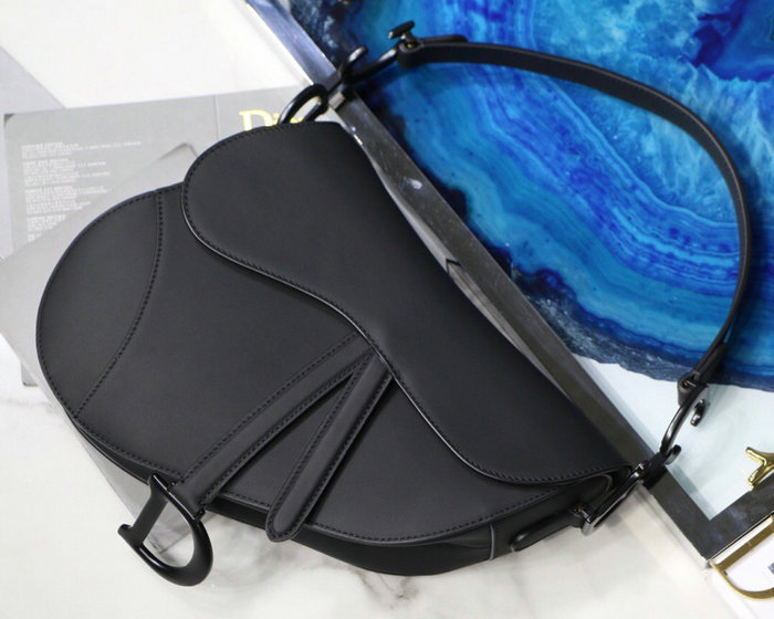 Dior Grained Calfskin Saddle Bag Black M9001