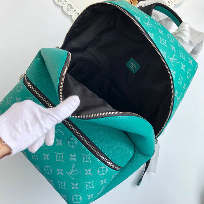 Louis Vuitton Discovery Backpack PM Green M30230