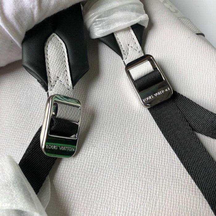 Louis Vuitton Discovery Backpack PM White M30230
