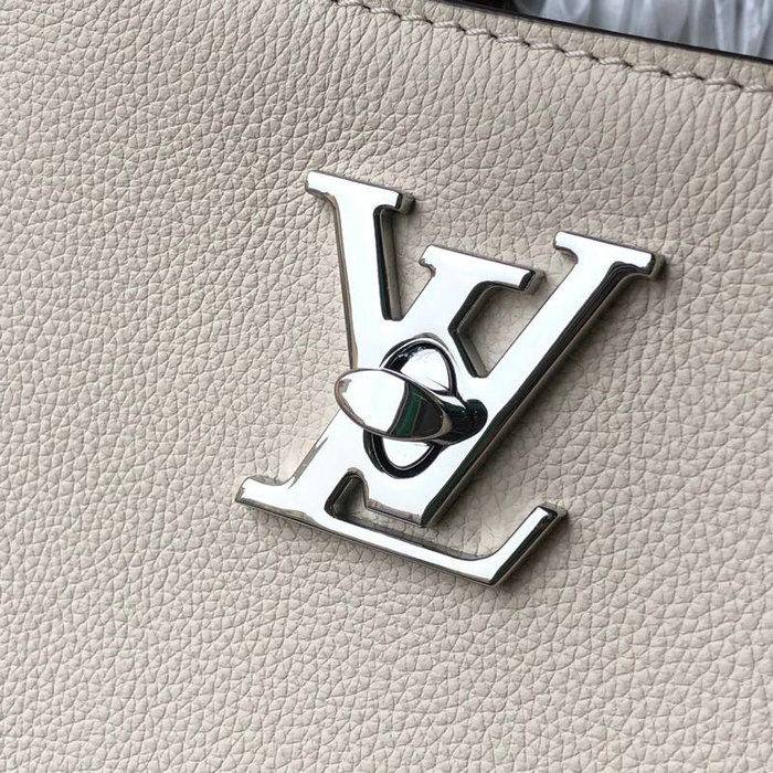 Louis Vuitton Grained Calf Leathe Lockme Day Beige M53645