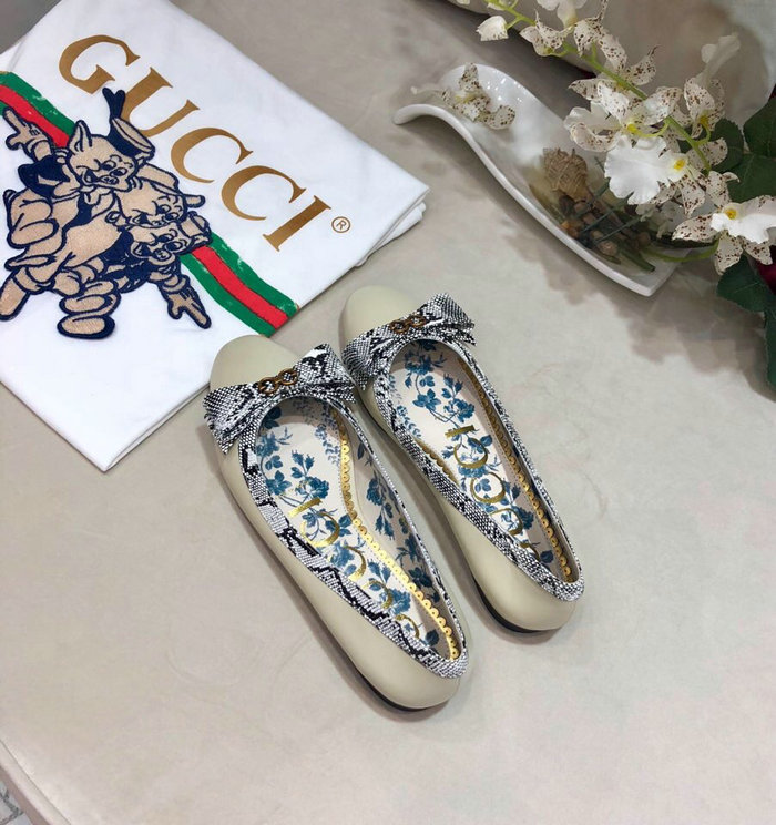 Gucci Leather ballet flat with Web bow 512464A