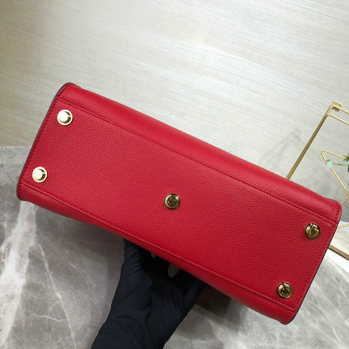 Louis Vuitton On My Side Red M53823
