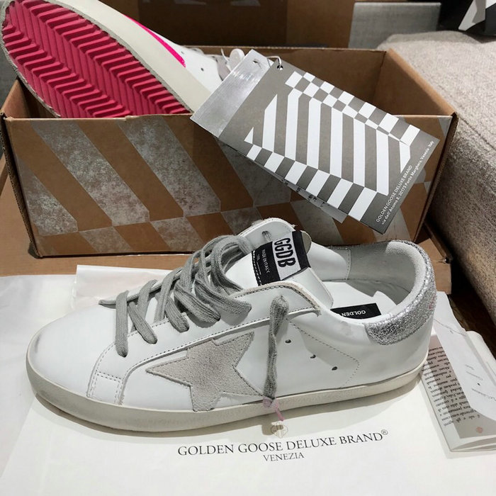 Golden Goose Calfskin Sneaker GG07722