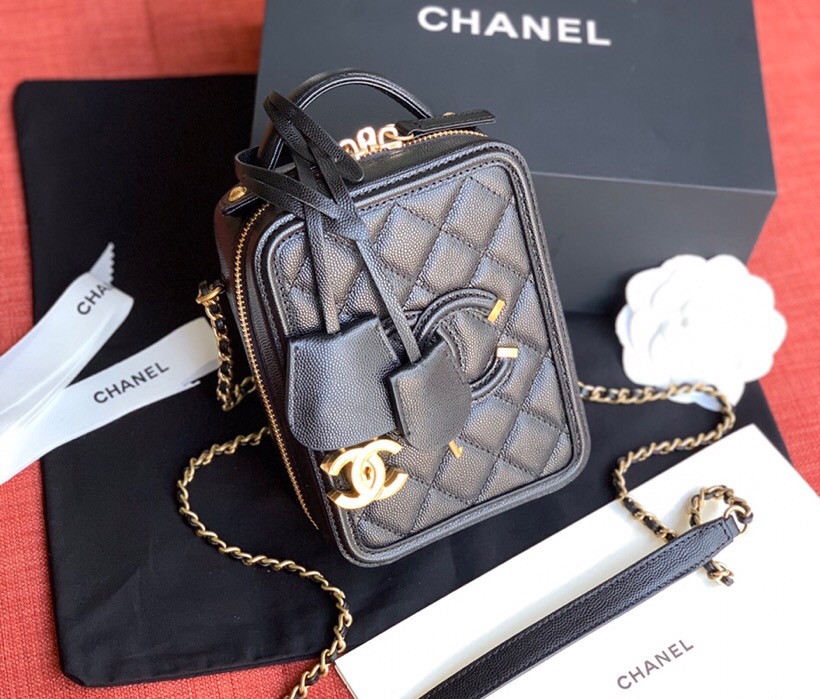Chanel Grained Calfskin Vanity Case Black A08181