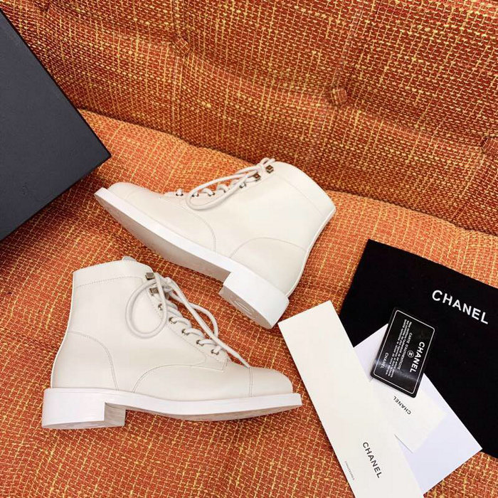 Chanel Calfskin Boots White CS14086