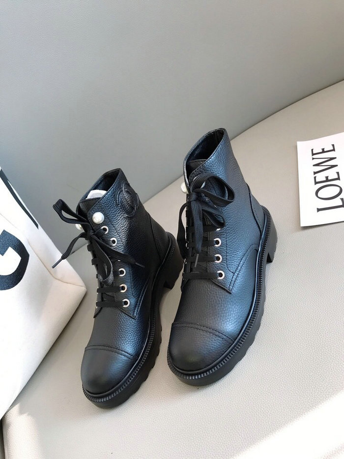 Chanel Grain Calfskin Boot Black CS09274