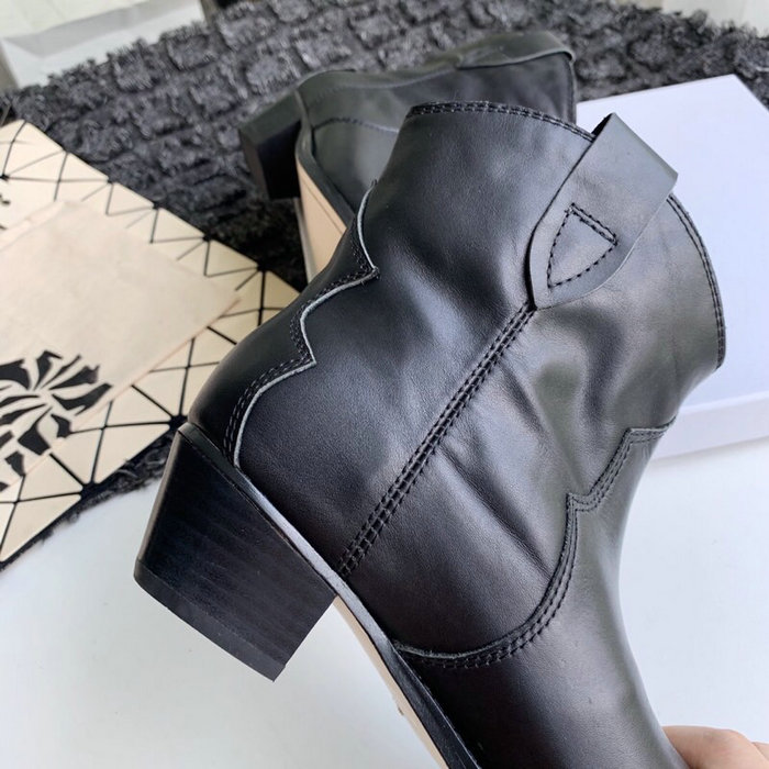 Isabel Marant Calfskin Ankle Boots Black S10051