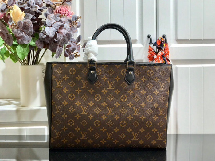 Louis Vuitton Monogram Canvas Grand Sac M55185