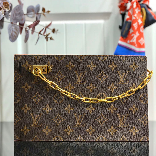 Louis Vuitton Clutch Bag M44388