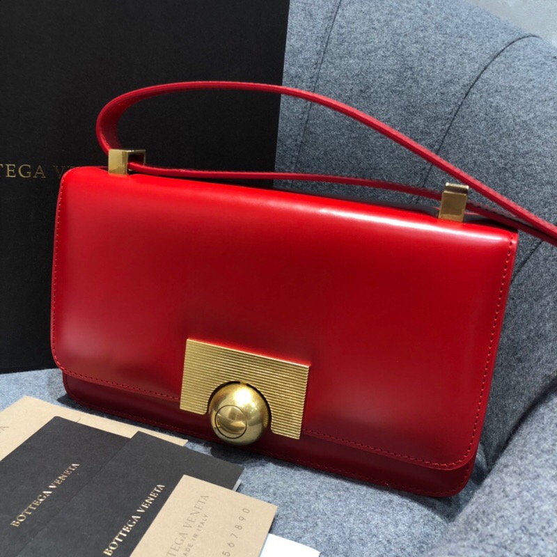 Mini BV Classic Bag In Spazzolato Calf Red 587222