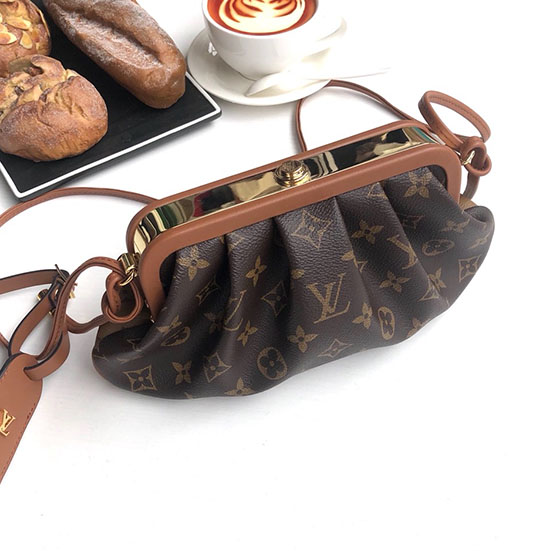 Louis Vuitton Shoulder Bag M66606