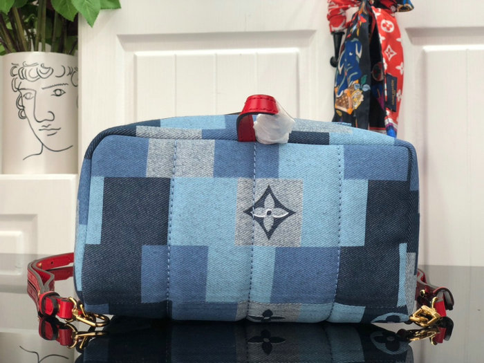 Louis Vuitton Beach Pouch M68765