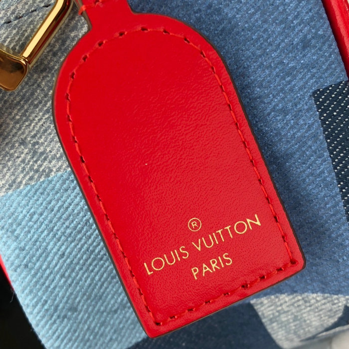 Louis Vuitton Beach Pouch M68765