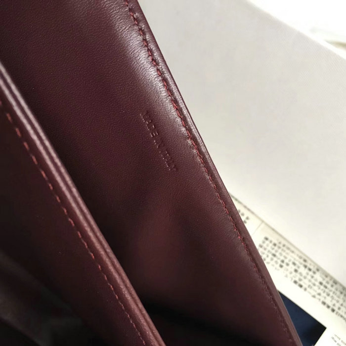 Celine Medium Triomphe Bag in Shiny Calfskin Burgundy C03081