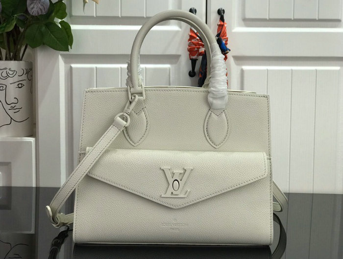 Louis Vuitton Soft Calfskin Lockme Tote PM White M55845