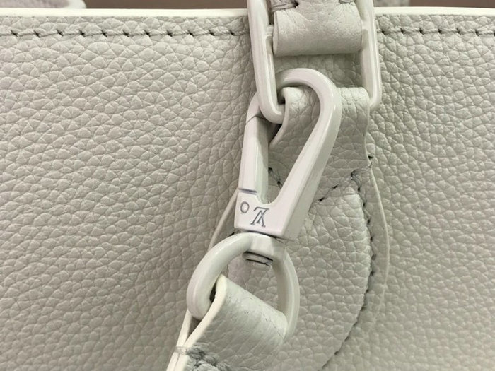 Louis Vuitton Soft Calfskin Lockme Tote PM White M55845