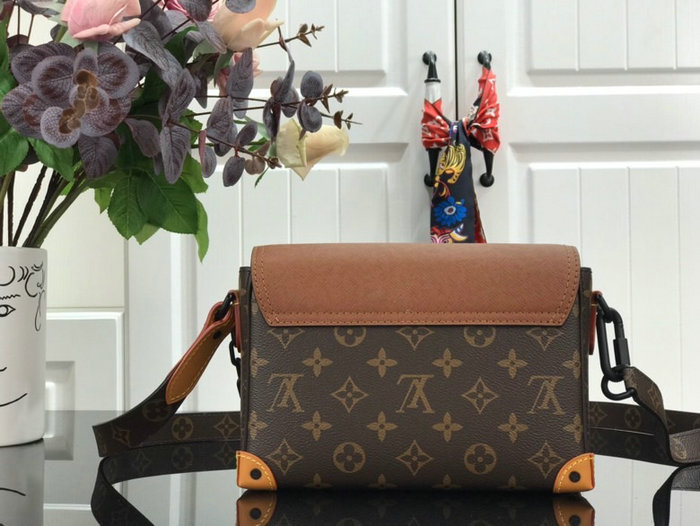 Louis Vuitton Taiga Leather Flap Bag Brown M30717