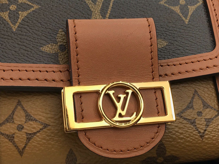 Louis Vuitton Dauphine Compact Wallet M68725